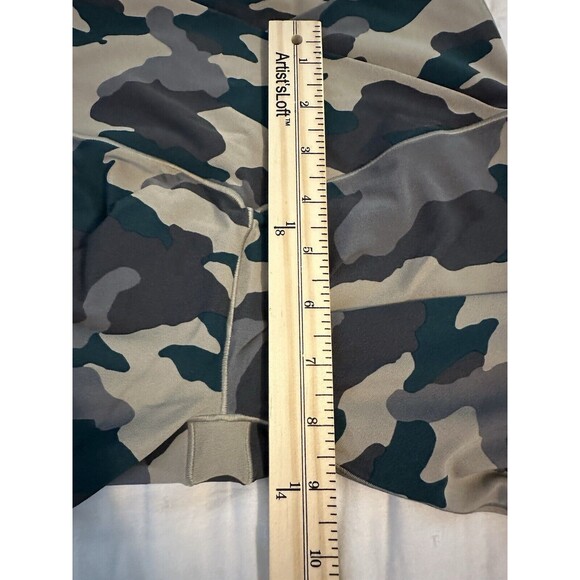 AERIE Crossover Waist Real Me 7/8 Green Camo Leggings SMALL SHORT‎ NWT - Picture 10 of 11